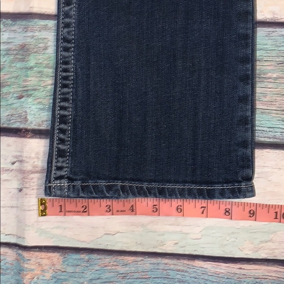 Silver jeans | Tuesday boot - Picture 9 of 13